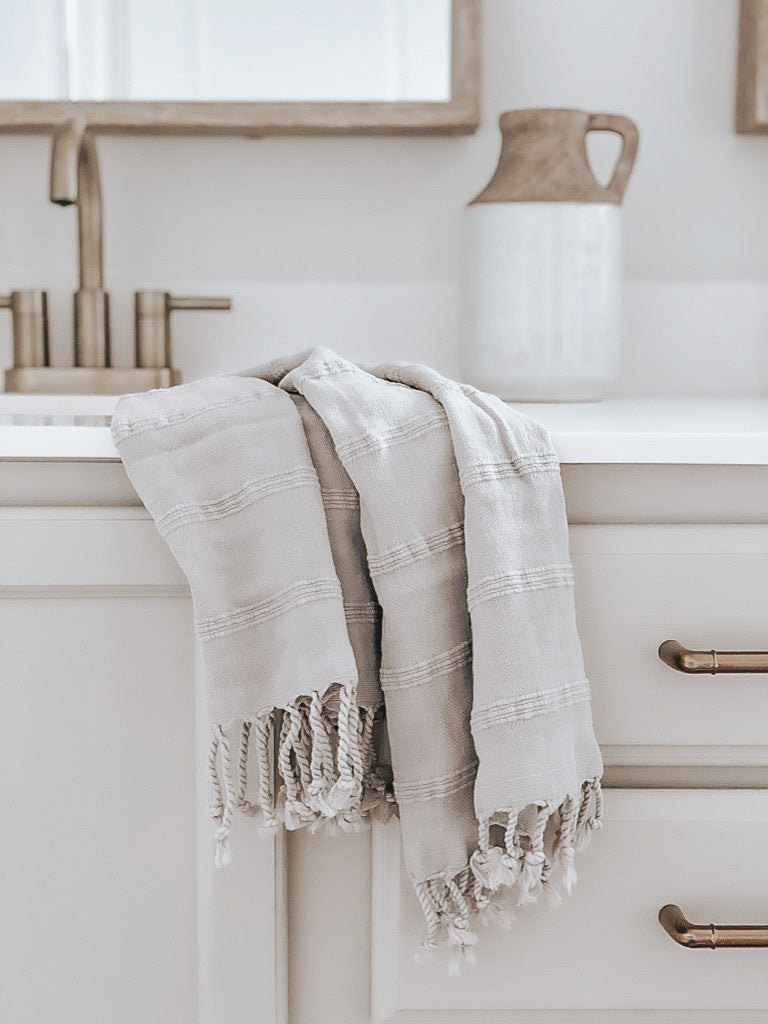 Textured Lines Kitchen Towel