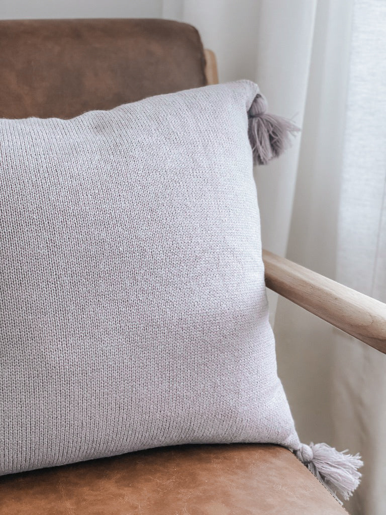 Corner Tassels Pillow